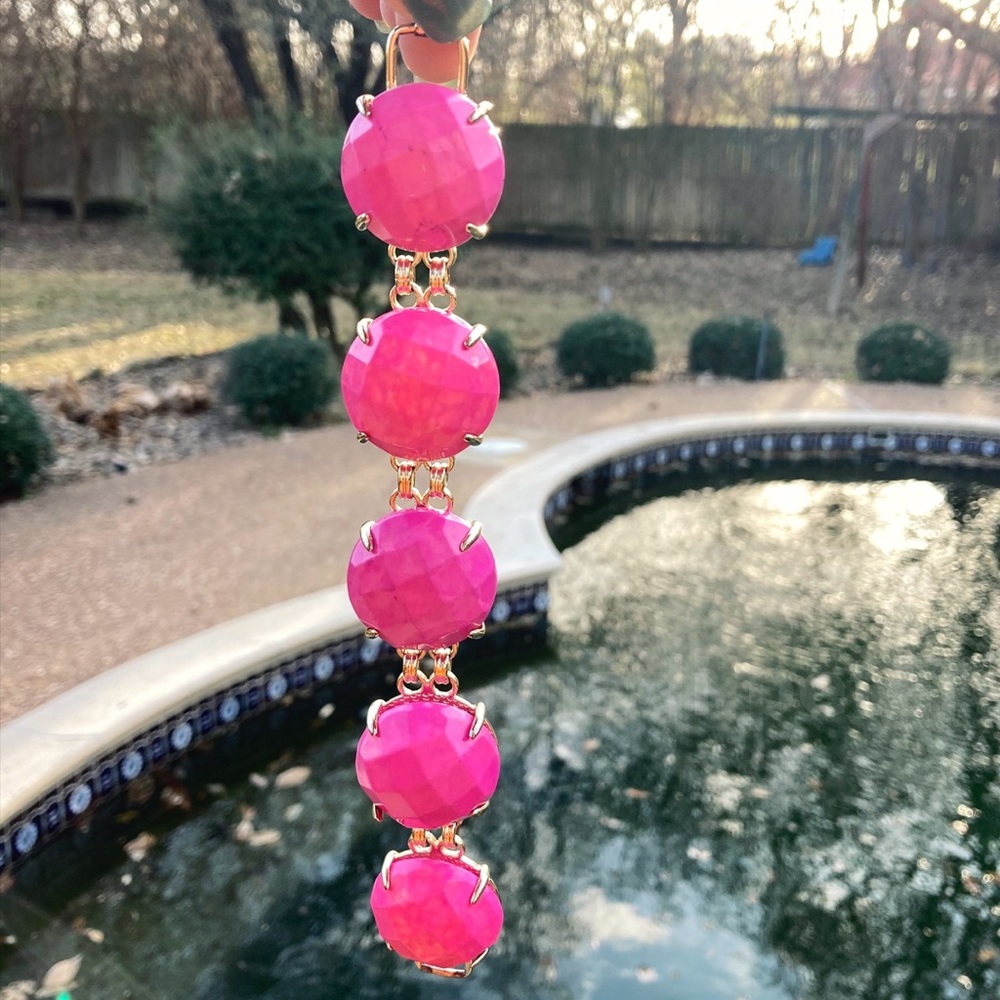 Kendra Scott Cassie Bracelet in Magenta - Picture 1 of 7